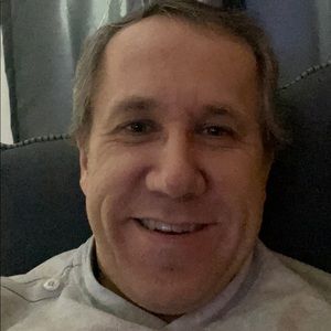 Meet your Posher, Derek